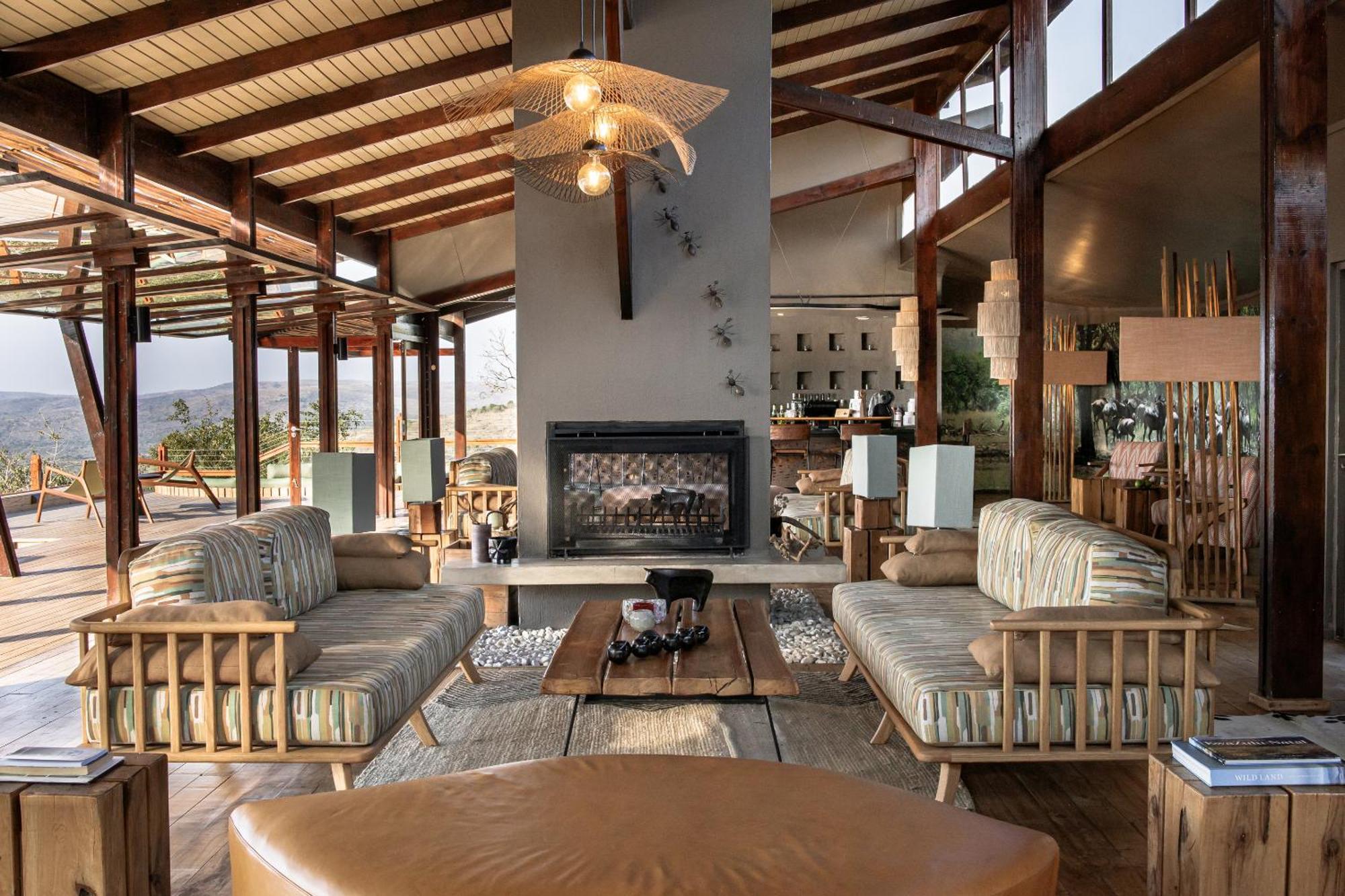 Rhino Ridge Safari Lodge KwaNompondo Экстерьер фото